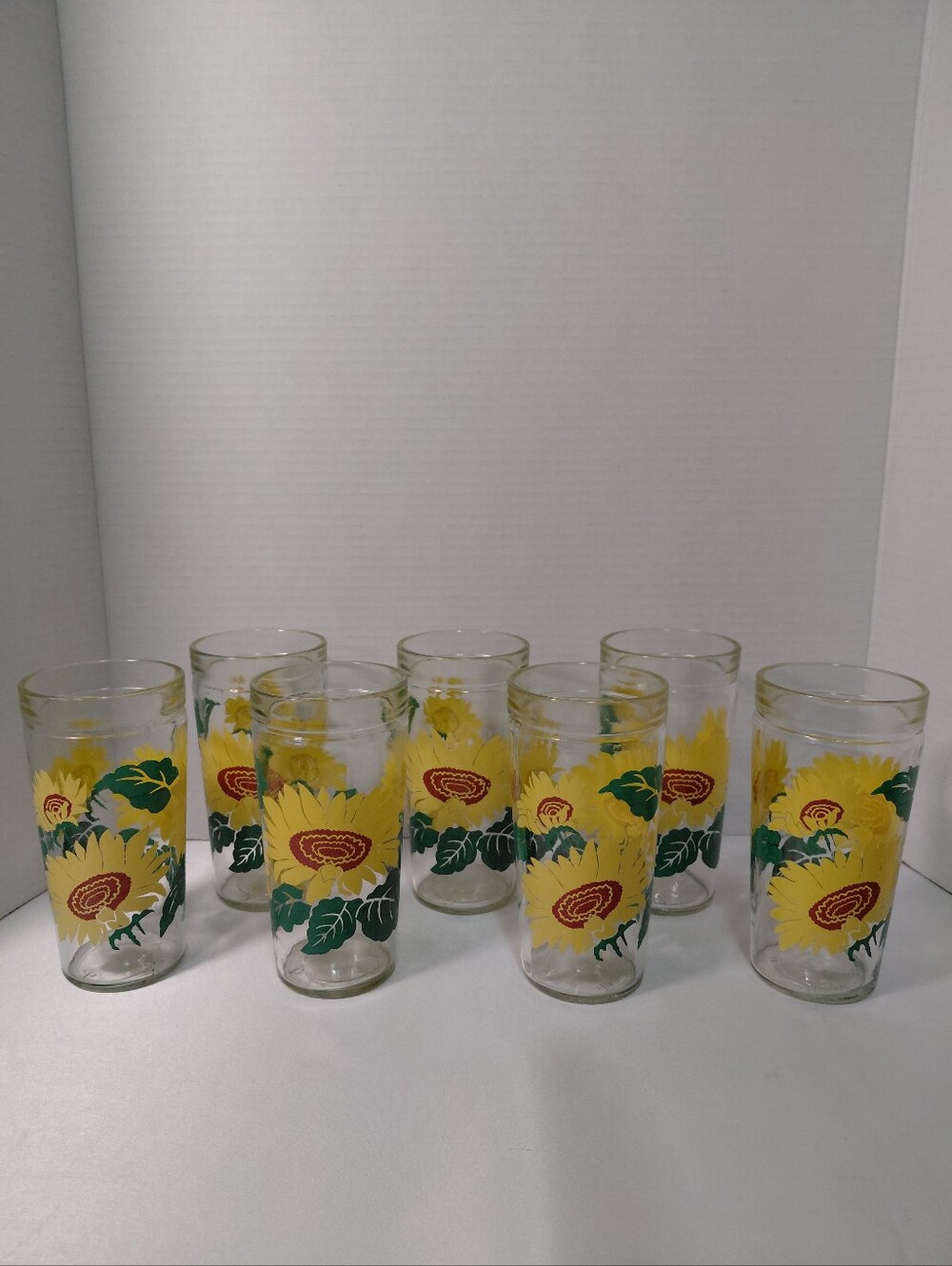 7 Anchor Hocking Vintage Sunflower Glass Tumbler Set